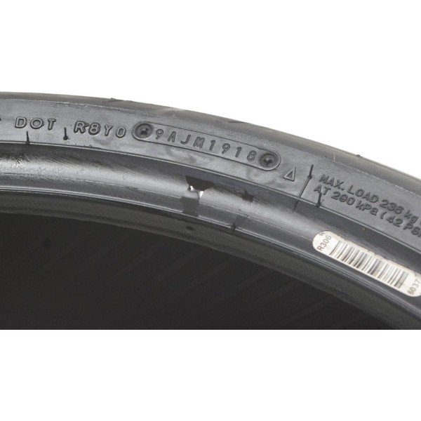 Pneu Dunlop Spotmax D214f 120/70 Zr17  M/c 58w