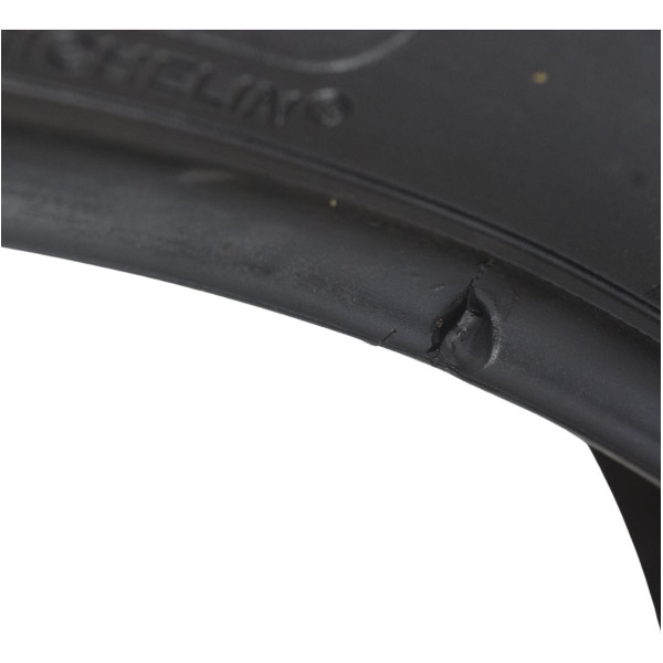 Pneu C/ Detalh Michelin Pilot Street Radial 160/60 Zr17 69w