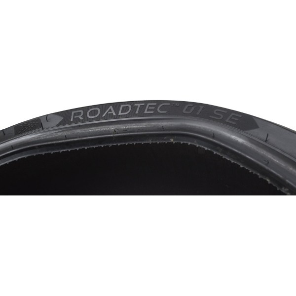 Pneu Metzeler Roadtec 01 190/50 Zr17 M/c 73w