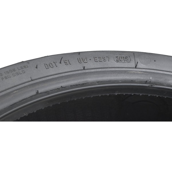 Pneu C/ Detalhes Pirelli Diablo 190/50 Zr17 M/c 73w