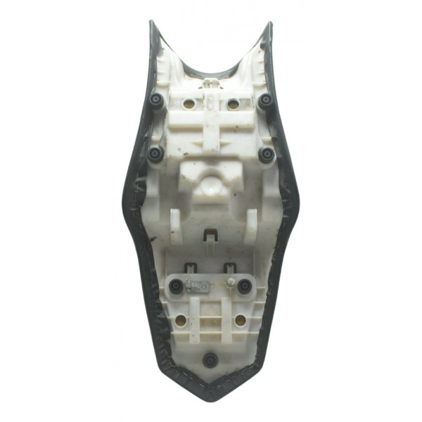 Banco C/ Detalhes Yamaha Xj6 N 10-12 Original