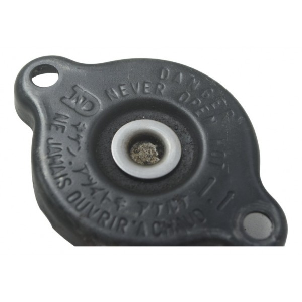 Tampa Radiador Yamaha Xj6 N 10-12 Original