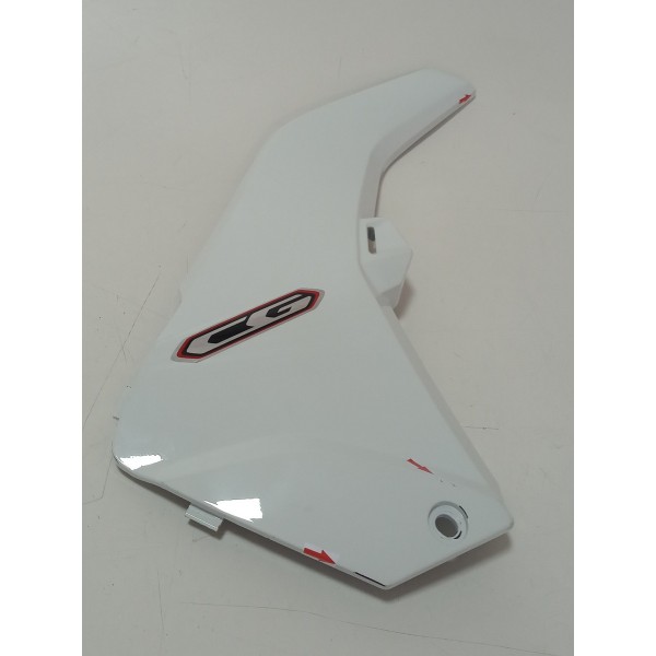 Carenagem Tampa Lateral Dir Cg 150 Titan 14/15 Avaria 16851