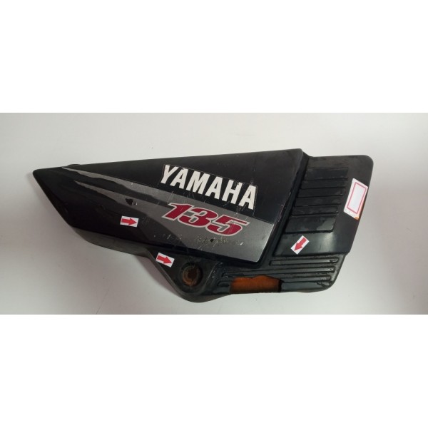 Carenagem Tampa Lateral Dir Yamaha Rd135 98 Original 12830