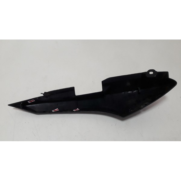 Carenagem Rabeta Fazer 150 14/22 L/e Orig Detalhes 46401