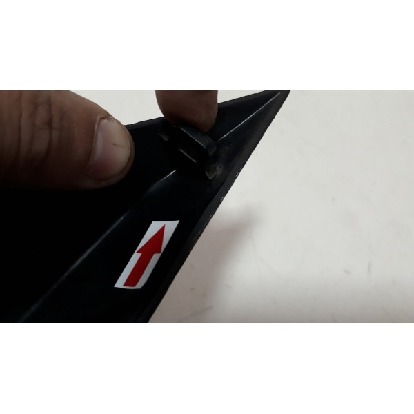 Carenagem Rabeta Fazer 150 14/22 L/e Orig Detalhes 46401