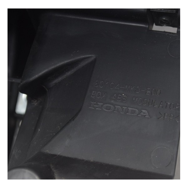 Suporte Modulo Abs Honda Crf 1100l África Twin 22-24 Orig