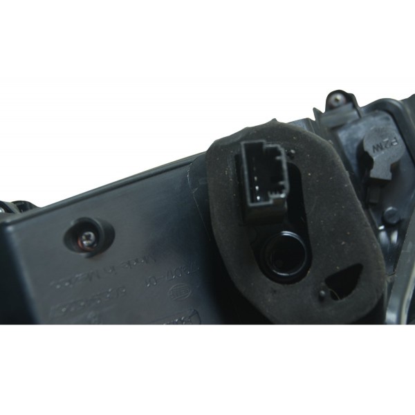 Lanterna Traseira Esquerda Volkswagen Fusca Tsi 12-16 Orig Esquerdo/motorista Vermelho