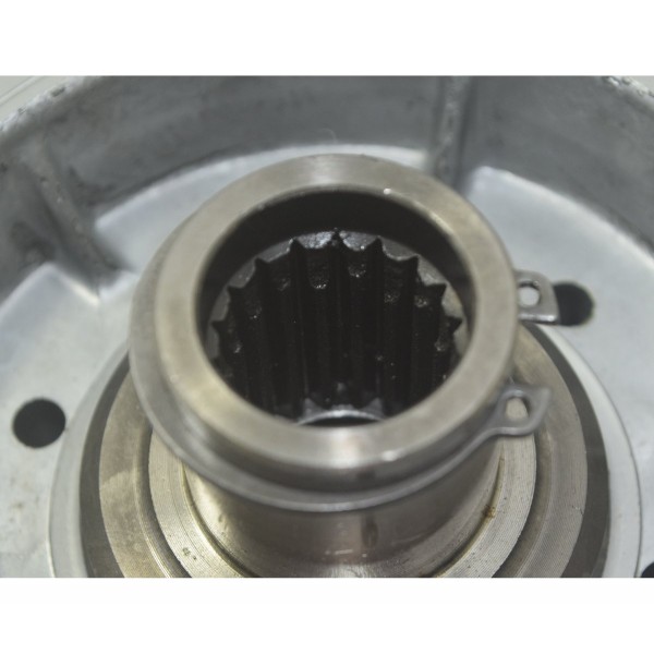 Cubo Embreagem C/ Detalhes Harley Softail Fat Boy 12-15 Orig