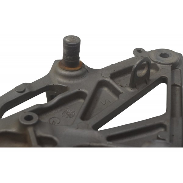 Suporte Pedaleira Direita Honda Cb 600f Hornet 08-11 Orig Preto