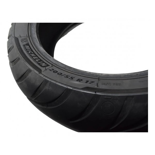 Pneu Michelin Commander 200/55 R 17