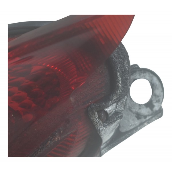 Carcaça Lanterna Traseira C/det Honda Xl 700v Transalp 11-14 Direito Vermelho