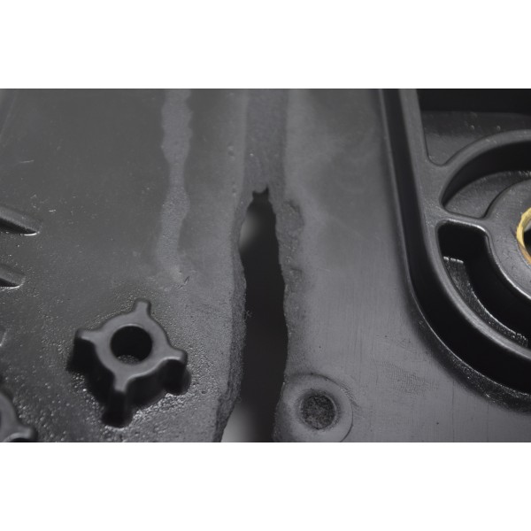 Caixa Bateria C/ Avaria Harley Dyna Super Glide Fxdc 08-11 Preto