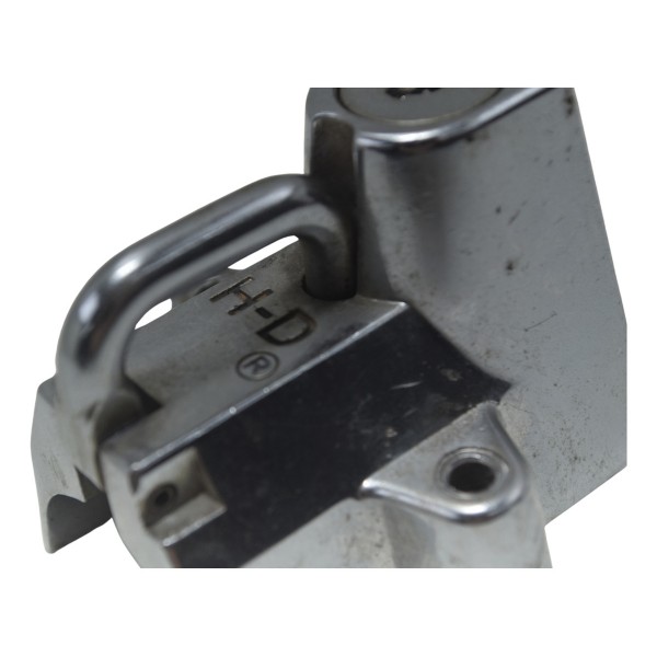 Trava Capacete S/ Chave Harley 883 R Sportster 08-09 Orig