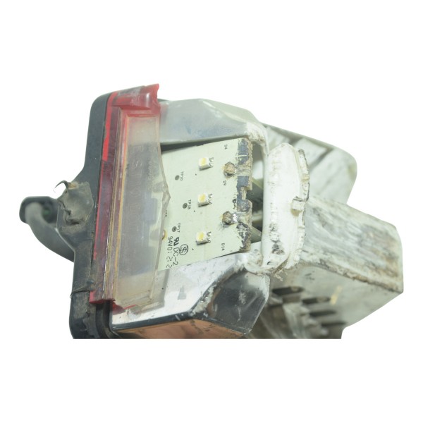 Lanterna Traseira C/ Avaria Triumph Tiger 800 13-14 Original Ambos Lados