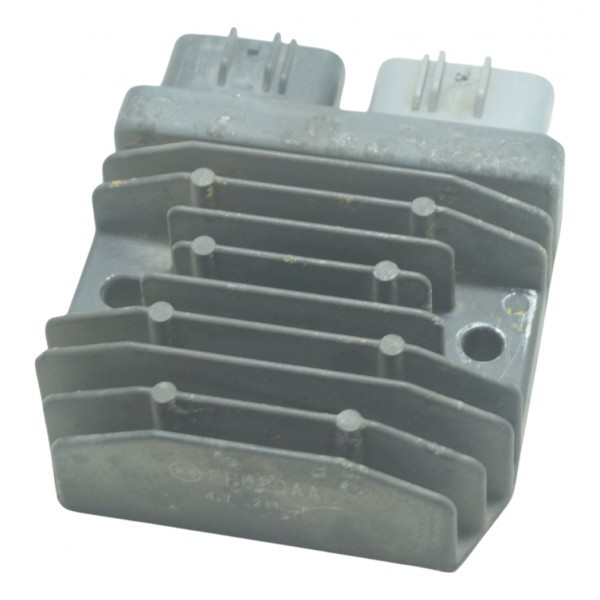 Retificador Regulador Carga Yamaha Mt 09 15-18 Original 12v